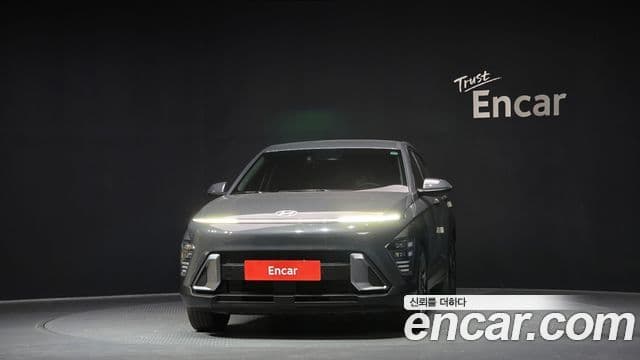 Hyundai Kona гибрид (SX2) Modern, 2023 3