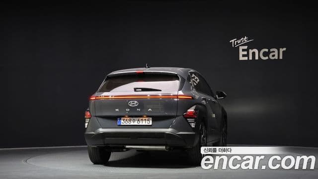 Hyundai Kona гибрид (SX2) Modern, 2023 4