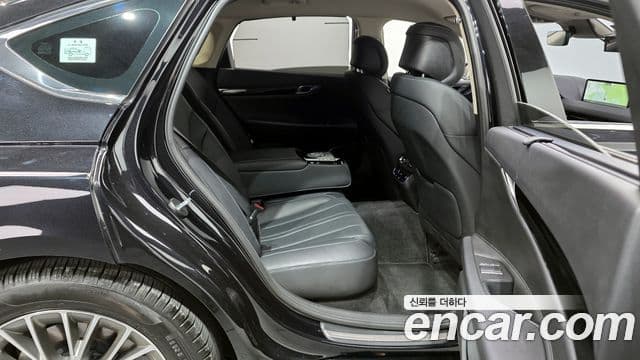 Genesis G80 (RG3) бензин 2.5 турбо AWD, 2022 12