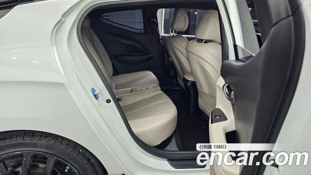 Hyundai Veloster (JS) Core, 2018 12