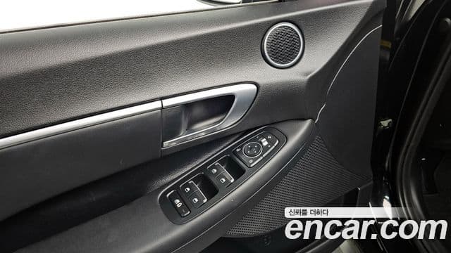 Hyundai Sonata (DN8) Premium Family, 2020 19