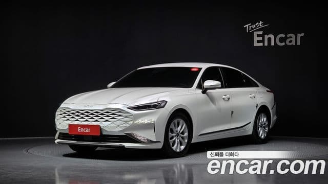 Kia K8 Noblesse Light, 2022 1
