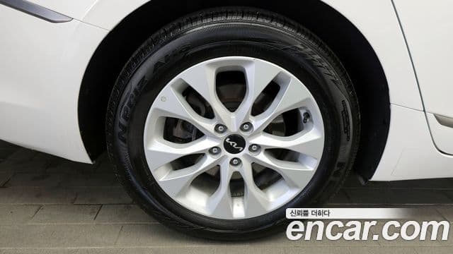 Kia K8 Noblesse Light, 2022 все фото