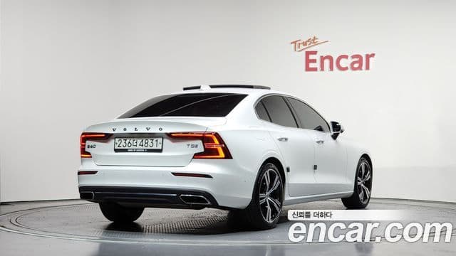 Volvo S60 3세대 T5 Inscription, 2020 2