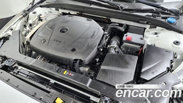 Volvo S60 3세대 T5 Inscription, 2020 6