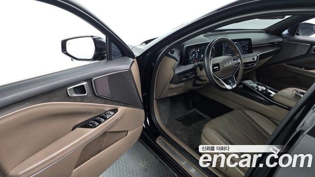 Kia K8 гибрид Noblesse Light, 2022 11