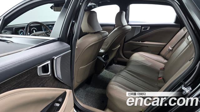 Kia K8 гибрид Noblesse Light, 2022 12