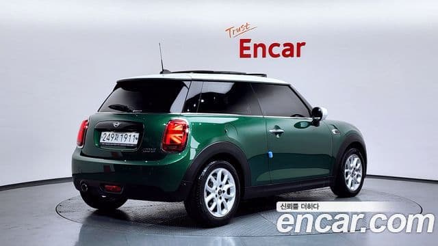 Mini Cooper 3세대, 2020 2