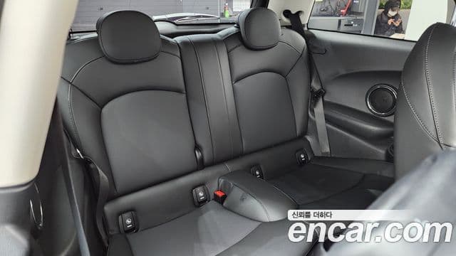 Mini Cooper 3세대, 2020 12