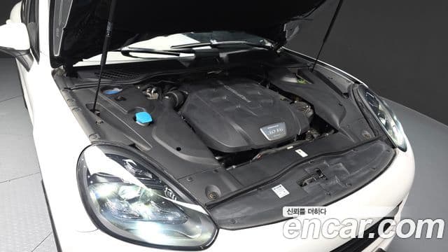 Porsche New Cayenne 958, 2016 6