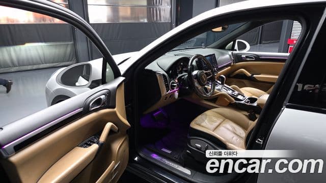 Porsche New Cayenne 958, 2016 10