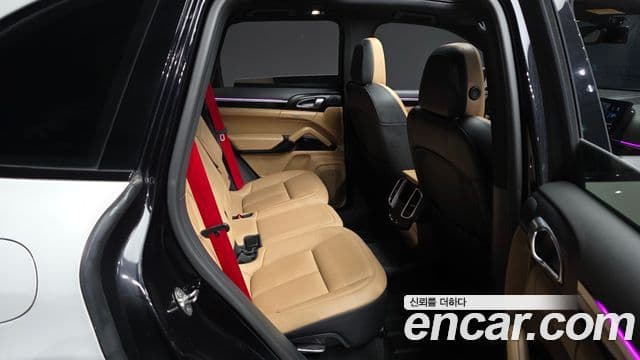 Porsche New Cayenne 958, 2016 12