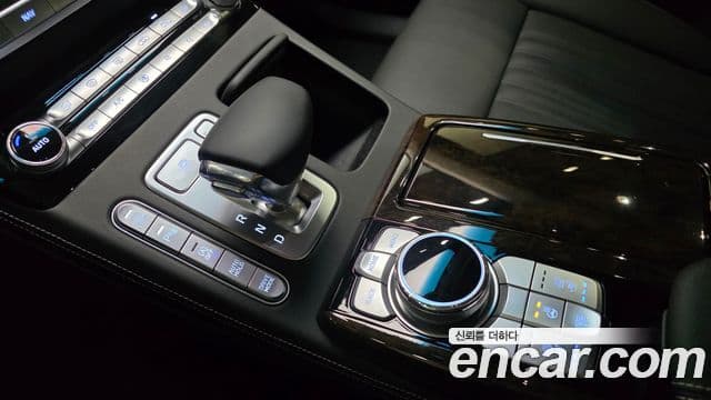 Genesis G90 Luxury, 2021 9