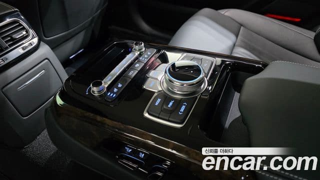 Genesis G90 Luxury, 2021 18