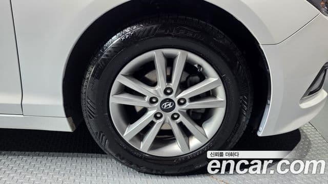 Hyundai LF Sonata Modern, 2015 все фото