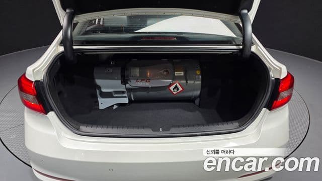 Hyundai LF Sonata Modern, 2015 20