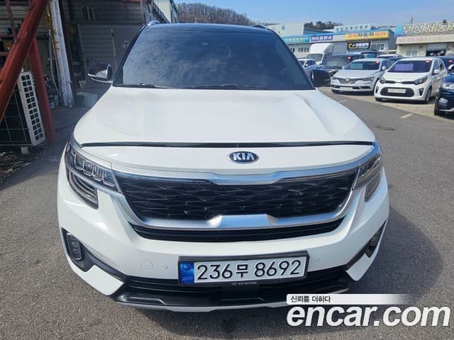 Kia Seltos Signature, 2022 1