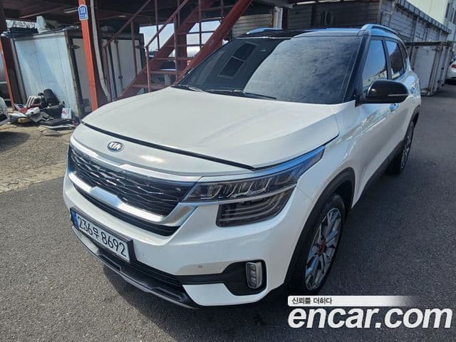 Kia Seltos Signature, 2022 3