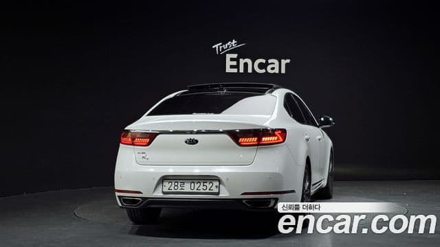 Kia All New K7 2.4 GDI Limited Edition, 2017 4