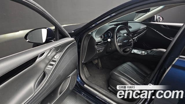 Genesis G80 (RG3) бензин 2.5 турбо 2WD, 2021 11