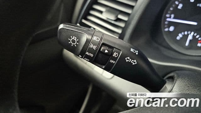 Hyundai Avante AD 1.6 GDI Value Plus, 2017 19