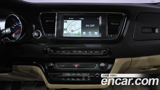 Kia The / новый New Carnival Prestige, 2019 14