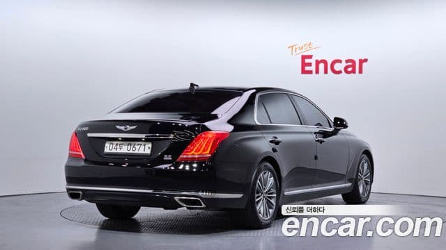 Genesis EQ900 Luxury, 2016 2