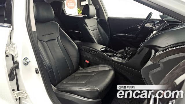 Hyundai Grandeur HG Modern, 2015 10