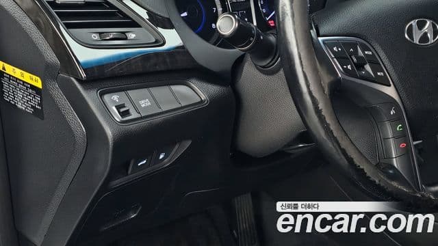 Hyundai Grandeur HG Modern, 2015 17