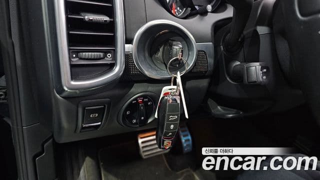 Porsche New Cayenne 958, 2013 20