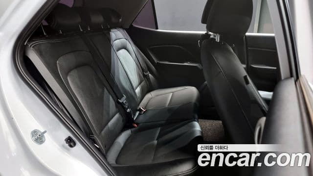 Hyundai Venue Modern, 2020 12