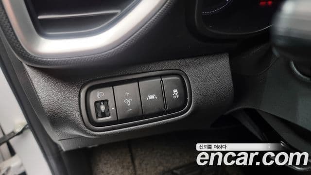 Hyundai Venue Modern, 2020 18