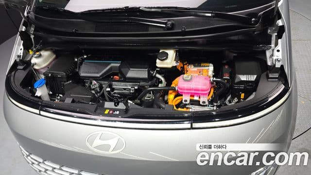 Hyundai Staria Modern, 2025 6