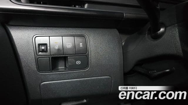 Hyundai Staria Modern, 2025 16