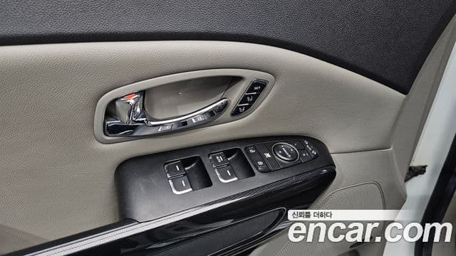 Kia All New Carnival Noblesse, 2016 16