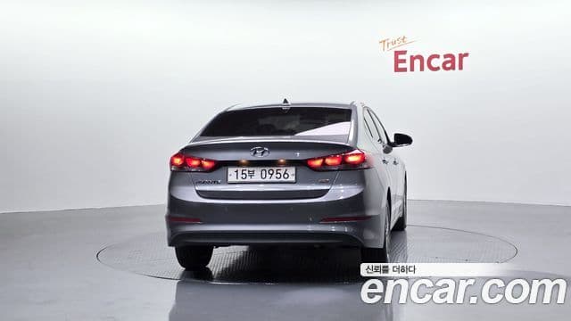 Hyundai Avante AD Modern, 2016 4
