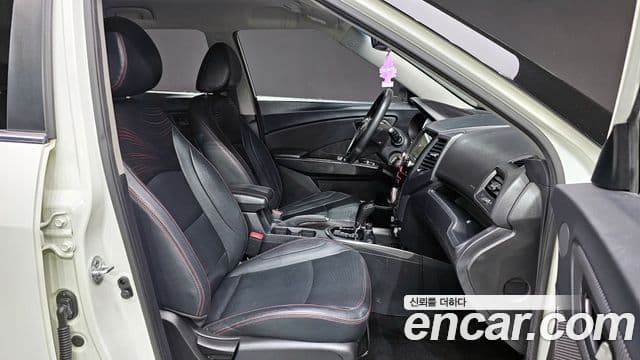 KG모빌리티(SsangYong) Tivoli Air дизель AX 2WD, 2016 10