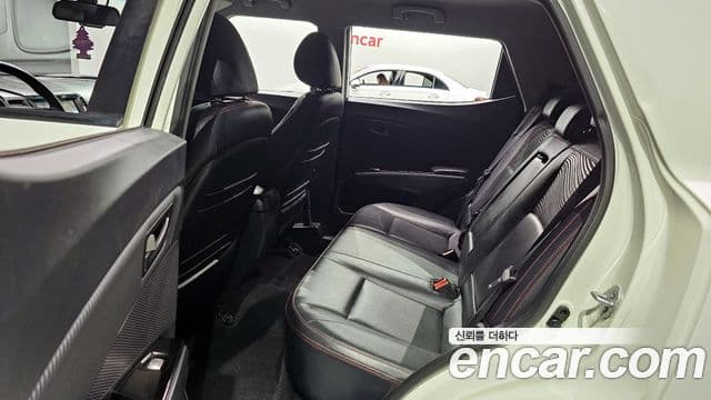 KG모빌리티(SsangYong) Tivoli Air дизель AX 2WD, 2016 12