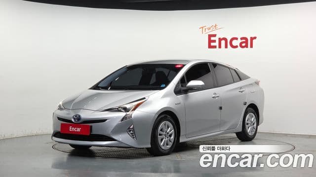 Toyota 프리우스 4세대 1.8 E, 2018 1