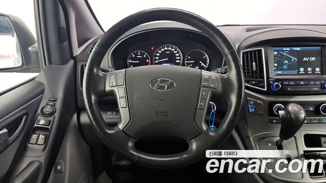 Hyundai The / новый New Grand Starex Modern, 2019 13