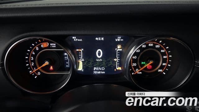 Jeep Wrangler (JL) 2.0 Overland Power top 4도어, 2021 8