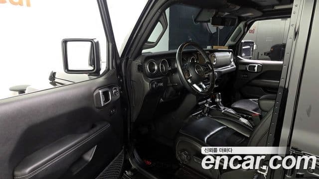 Jeep Wrangler (JL) 2.0 Overland Power top 4도어, 2021 10