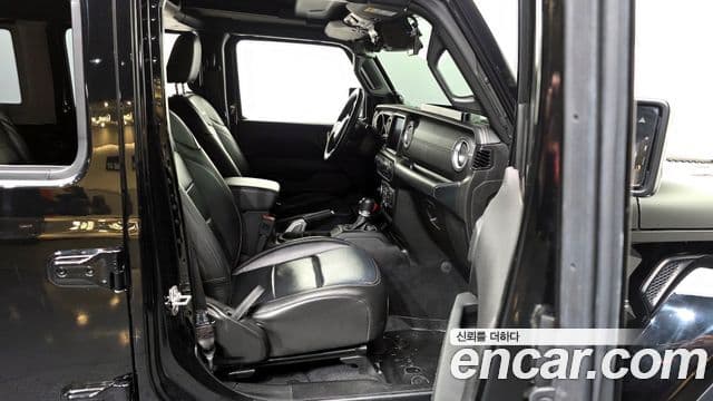 Jeep Wrangler (JL) 2.0 Overland Power top 4도어, 2021 11
