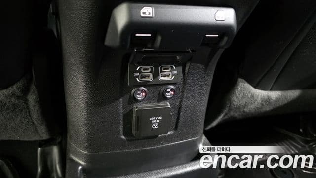 Jeep Wrangler (JL) 2.0 Overland Power top 4도어, 2021 18