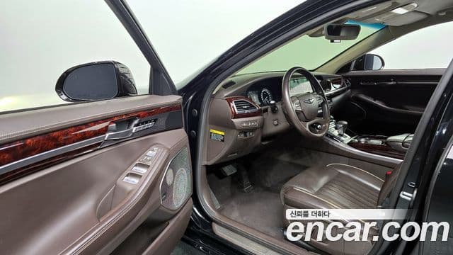 Genesis EQ900 Prestige, 2016 11