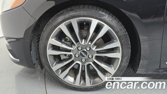 Lincoln Continental 10세대, 2019 все фото