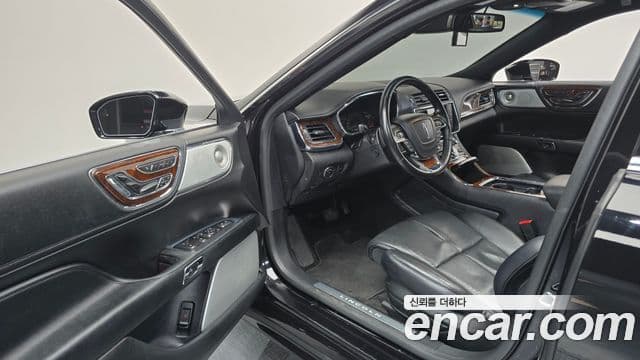 Lincoln Continental 10세대, 2019 11