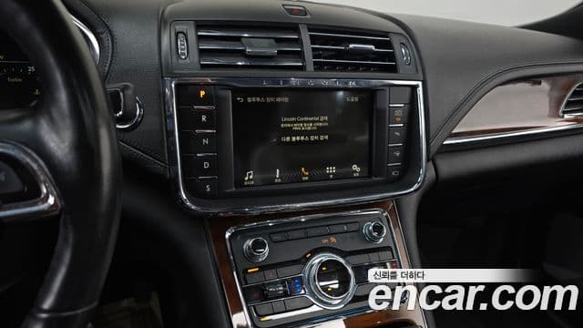 Lincoln Continental 10세대, 2019 15