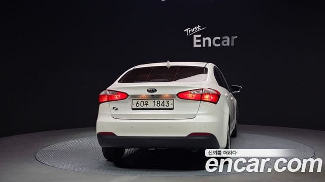 Kia K3 Trendy, 2014 4