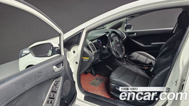 Kia K3 Trendy, 2014 11